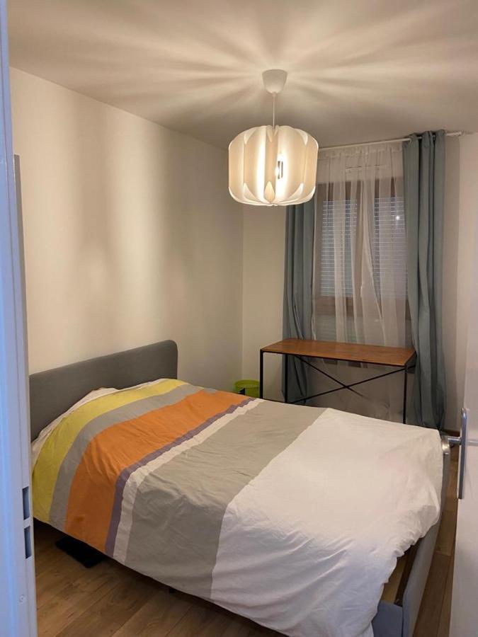 2 Bedroom Apartment + Parking サン＝ドニ エクステリア 写真